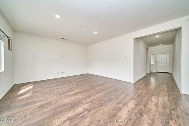 Detail Gallery Image 23 of 62 For 3193 Quarry Dr, Jurupa Valley,  CA 92509 - 4 Beds | 3 Baths