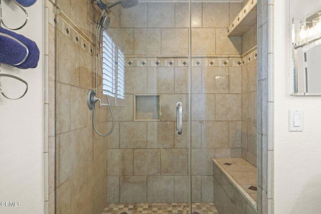1099 N Agusta Avenue, Camarillo CA: https://media.crmls.org/mediaz/a6e5fb25-9d4f-4dc7-91ef-2bee282197ee.jpg