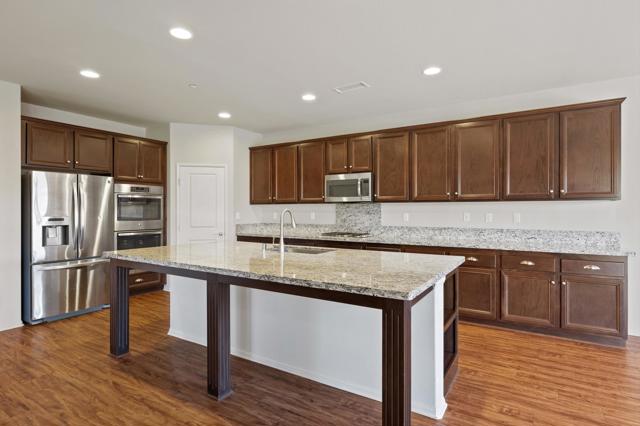 Image 7 of 29 For 82655 Concord Drive