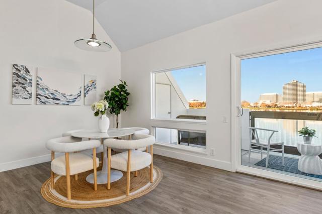614 Portofino Lane, Foster City CA: https://media.crmls.org/mediaz/a6e6c170-2caf-46fa-99ea-db183be85982.jpg