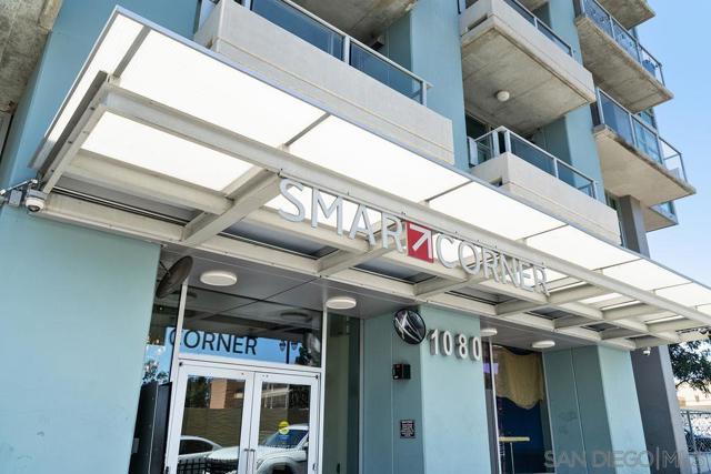 1080 Park Blvd, San Diego CA: https://media.crmls.org/mediaz/a6e6f98a-f692-435b-92c2-d4782f6a2909.jpg