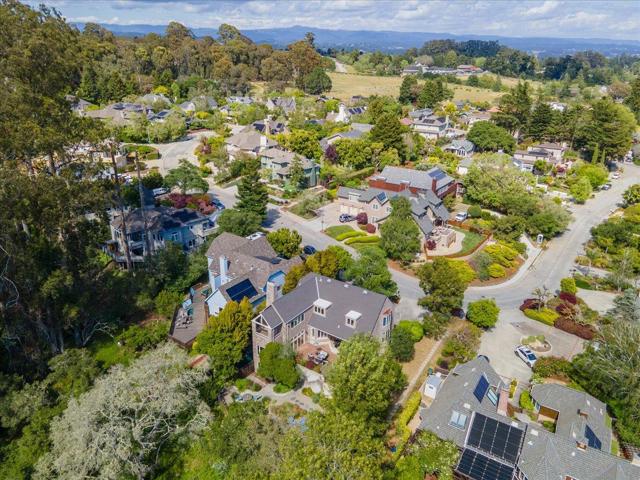 117 Moore Creek Road, Santa Cruz CA: https://media.crmls.org/mediaz/a6e7c8c7-3e3e-4153-8310-6f550ea8ea93.jpg