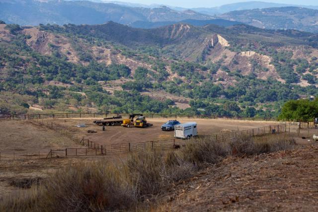 367 San Benancio, Salinas CA: https://media.crmls.org/mediaz/a6e80852-8412-4b52-bbe6-c180b3223e41.jpg