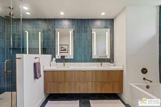 1845 S La Paloma, Palm Springs, CA 92264