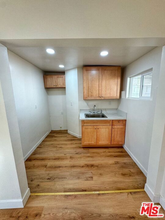 619 Elm Avenue, Inglewood CA: https://media.crmls.org/mediaz/a6e8d953-939c-414e-b5a9-de09881f5348.jpg