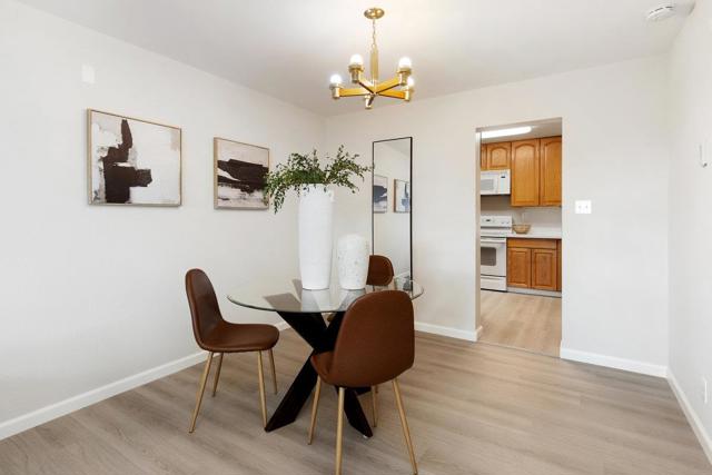 360 Innisfree Drive, Daly City CA: https://media.crmls.org/mediaz/a6e96149-55e3-4e1d-8c21-4fa0e0e09518.jpg