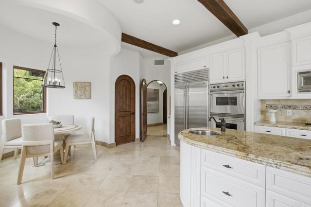 1745 Amalfi Street, La Jolla CA: https://media.crmls.org/mediaz/a6e9774f-1a44-42a1-b823-9762747fbde2.jpg