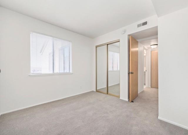 1 Laurel Street, San Carlos CA: https://media.crmls.org/mediaz/a6e97d43-62da-46ba-b787-9249d17ec782.jpg