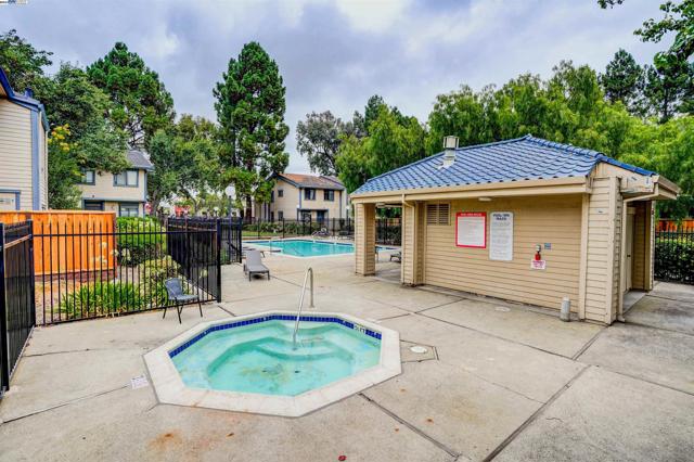 Image 49 of 51 For 6047 Joaquin Murieta Ave  F