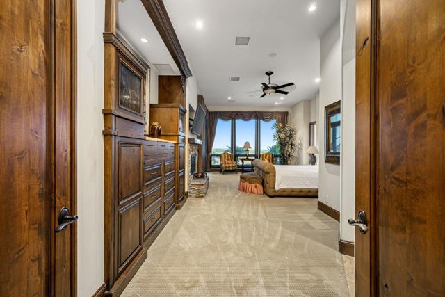 9 Nebulae Way, Rancho Mirage CA: https://media.crmls.org/mediaz/a6ec0212-fbad-468e-bf74-71ac50a052f3.jpg
