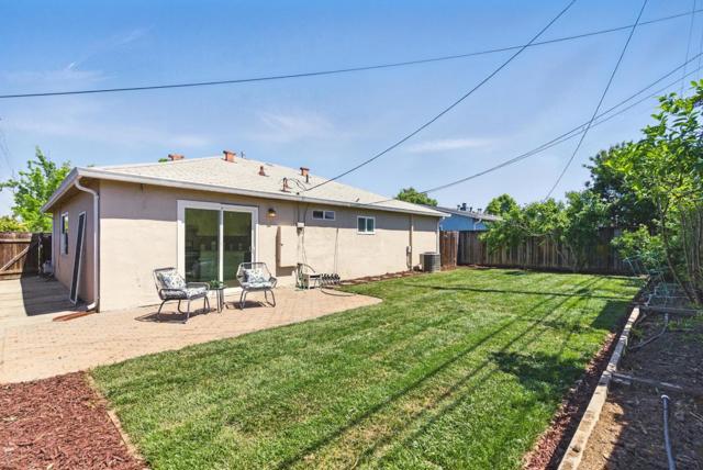 3087 Franela Drive, San Jose CA: https://media.crmls.org/mediaz/a6ec0b32-0abb-4bf6-867f-183b25b71091.jpg