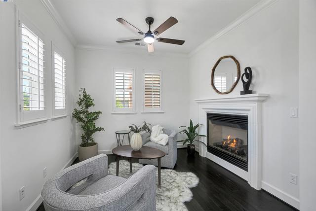671 W Questa Trl, Mountain House CA: https://media.crmls.org/mediaz/a6ee1b44-7266-47f1-be01-f2ba7ae8b855.jpg