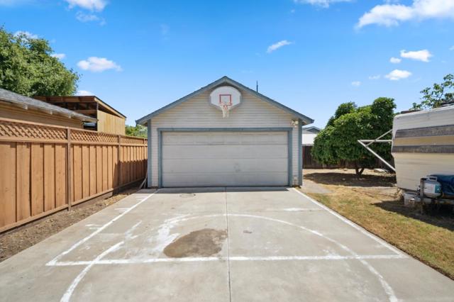 956 S 9th Street, San Jose CA: https://media.crmls.org/mediaz/a6eebc28-8ab9-4a1d-a981-9eef131cdec7.jpg