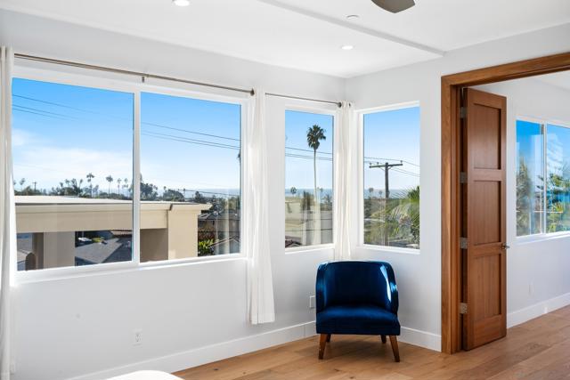 4563 Point Loma Ave, San Diego CA: https://media.crmls.org/mediaz/a6ef383e-d6ac-4cce-bfa2-d5c0f8d2084a.jpg