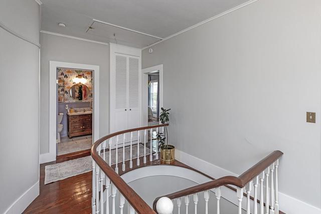 543 Spruce Avenue, Pacific Grove CA: https://media.crmls.org/mediaz/a6ef5f70-22bd-47f8-8b2c-4c36314d1d3e.jpg