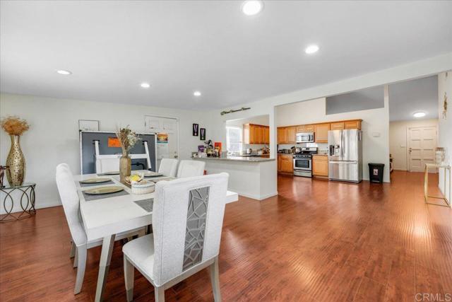 Detail Gallery Image 11 of 19 For 10905 Hansom Ln, Spring Valley,  CA 91978 - 4 Beds | 2 Baths
