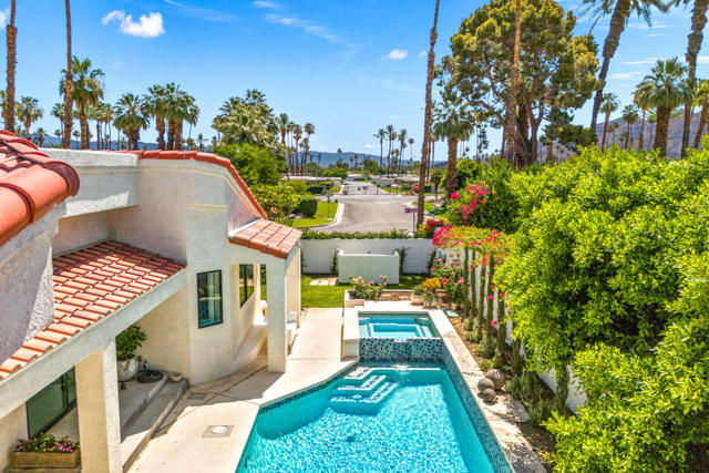 75465 Montecito Drive, Indian Wells CA: https://media.crmls.org/mediaz/a6f3203e-fac6-4e5d-bd39-aaa87f795c26.jpg
