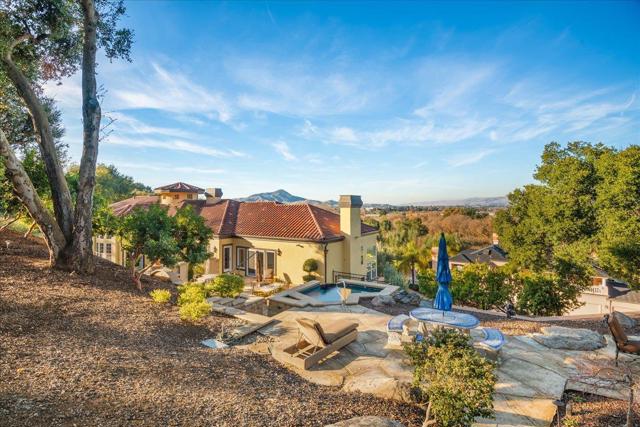 385 Atherton Way, Morgan Hill CA: https://media.crmls.org/mediaz/a6f3e1fb-adc4-4528-8266-15ad15c3acab.jpg