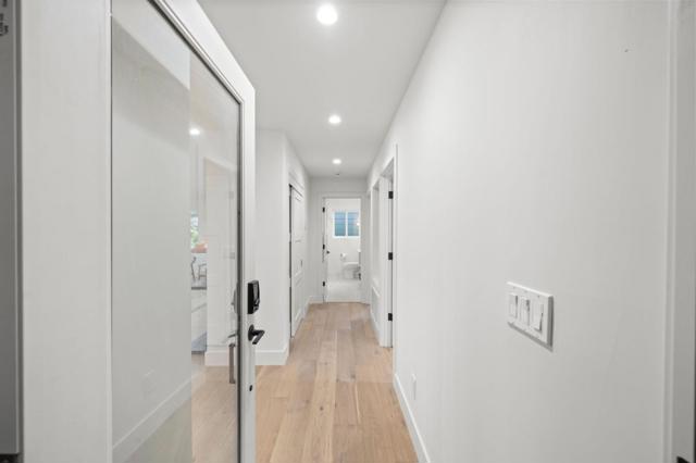 2009 Lyon Avenue, Belmont CA: https://media.crmls.org/mediaz/a6f70ca0-13f3-448c-ab1e-bcdb6a853aa0.jpg