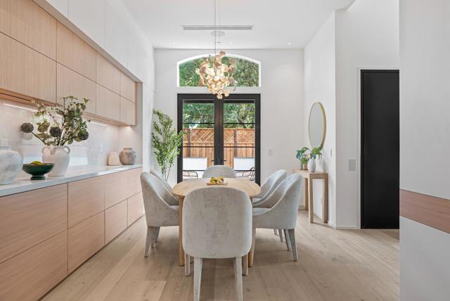 1068 Riverside Drive, Los Altos CA: https://media.crmls.org/mediaz/a6f7e19f-33a1-44c4-8b58-35697c5d0d11.jpg