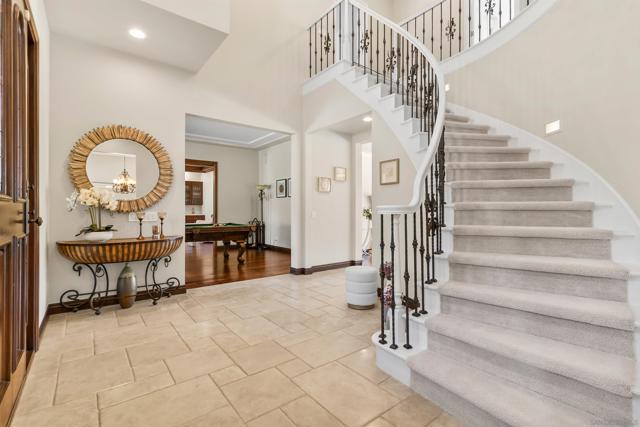 17941 Vista Lomas Dr, Poway CA: https://media.crmls.org/mediaz/a6f876b2-8e22-4faa-9a6d-d957e500cabe.jpg