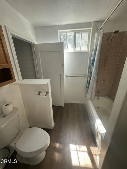 30034 San Martinez Road, Castaic CA: https://media.crmls.org/mediaz/a6f8c1a2-a4cf-430f-9e72-88aaebc8b52e.jpg