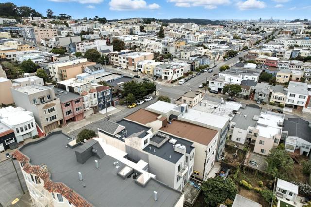651 41st Avenue, San Francisco CA: https://media.crmls.org/mediaz/a6f91d98-ac03-4baf-a1b2-3db7d21d4333.jpg