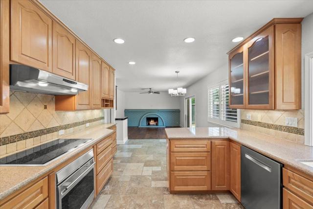 635 Gaundabert Lane, San Jose CA: https://media.crmls.org/mediaz/a6fb79e7-f848-43f1-8ccb-762fdfabe0da.jpg