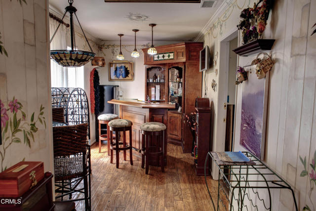 240 E Bay Boulevard, Port Hueneme CA: https://media.crmls.org/mediaz/a6fbf674-4361-4fcb-a3ed-c2b3781b56d7.jpg