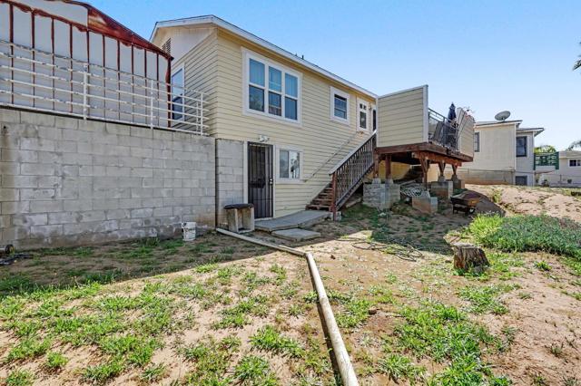 2852 Prospect Street, National City CA: https://media.crmls.org/mediaz/a6fc9f4b-91d8-417e-8386-30eb7d2530b6.jpg