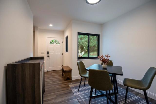 25315 Flanders Drive, Carmel CA: https://media.crmls.org/mediaz/a6ff3adb-0e55-40fe-92f3-581f672368b0.jpg