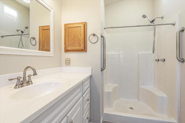 3015 E Bayshore Road, Redwood City CA: https://media.crmls.org/mediaz/a6ffe356-5e70-414c-9d13-a6cd0812ec8e.jpg