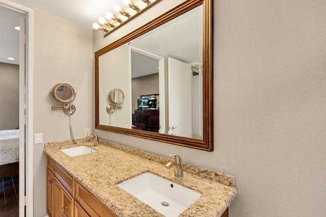 67320 Cumbres Court, Cathedral City CA: https://media.crmls.org/mediaz/a70048b0-2a6f-4d89-b235-40c9326c446e.jpg