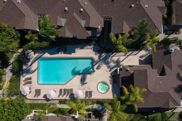 3565 Grove St, Lemon Grove CA: https://media.crmls.org/mediaz/a7007c13-de03-4199-8ec6-708b3dc2a18e.jpg