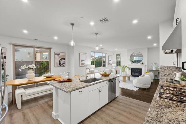 355 Crestview Circle, Daly City CA: https://media.crmls.org/mediaz/a701bcb9-2c0b-4b5e-80f2-d10e7a87f9a3.jpg