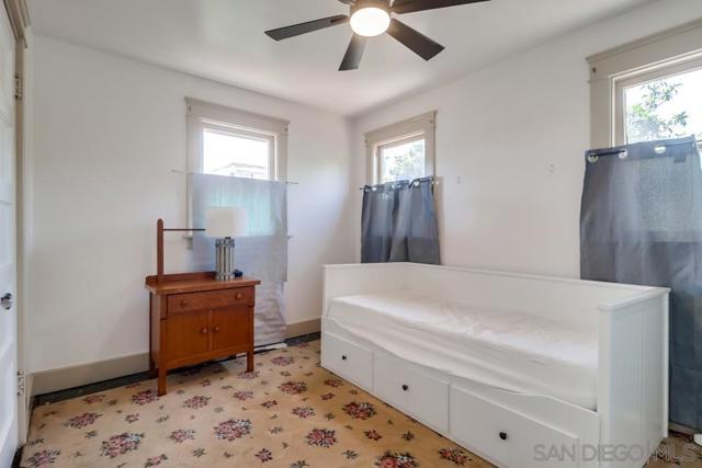 305 F Avenue, National City CA: https://media.crmls.org/mediaz/a701ffeb-3113-460c-ba46-bbb3c8f3ab0d.jpg