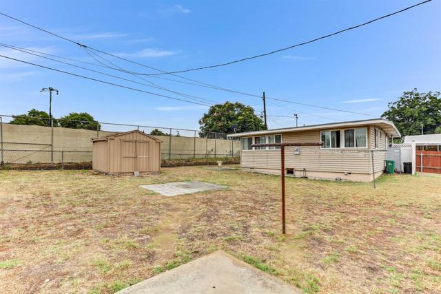 Detail Gallery Image 24 of 27 For 737 41 44th St, San Diego,  CA 92102 - 4 Beds | 2 Baths