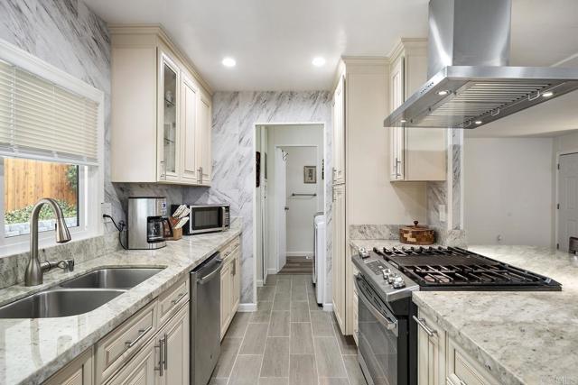 2400 W Valley Parkway, Escondido CA: https://media.crmls.org/mediaz/a7025cc5-77e7-4af4-b34c-056c1dcaf17a.jpg