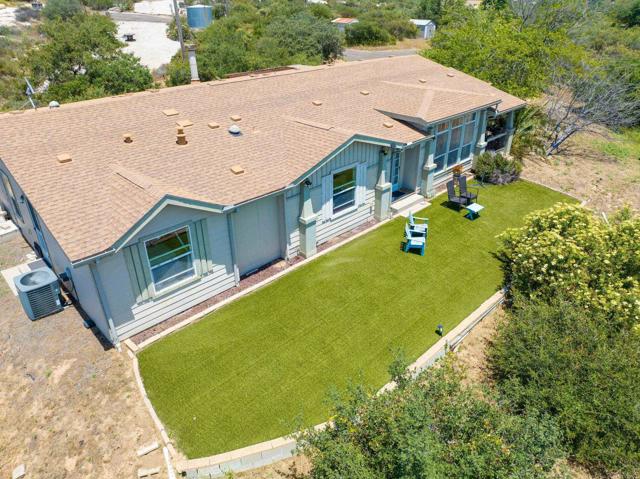 26671 Littlepage Road, Ramona CA: https://media.crmls.org/mediaz/a703c66e-ab02-42bc-9609-f2dc34654d0b.jpg