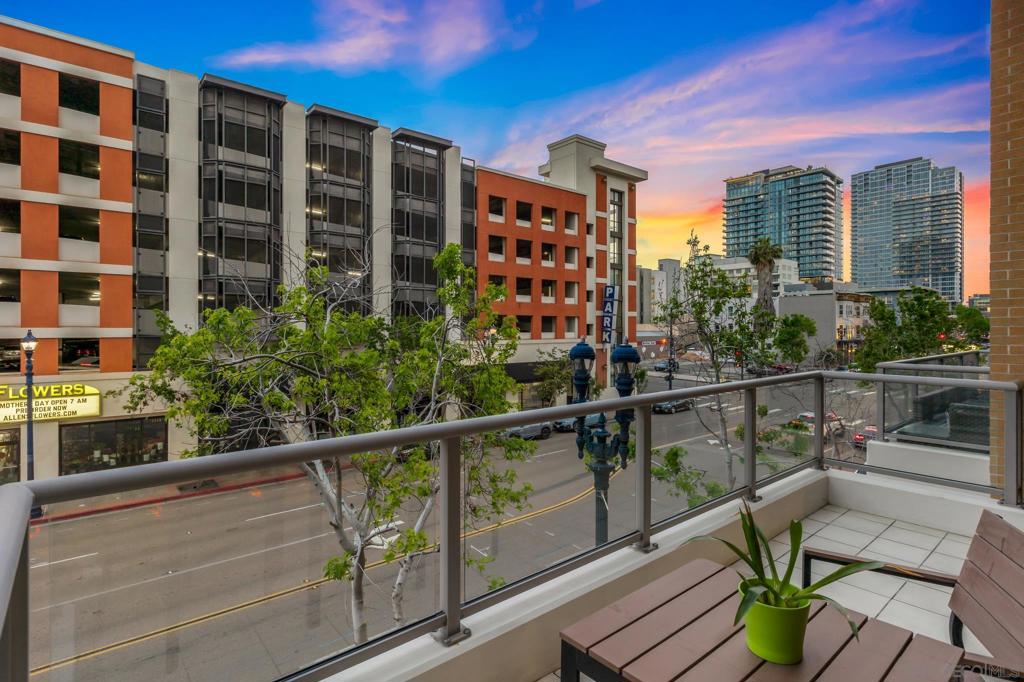 MLS #250032825SD img 16