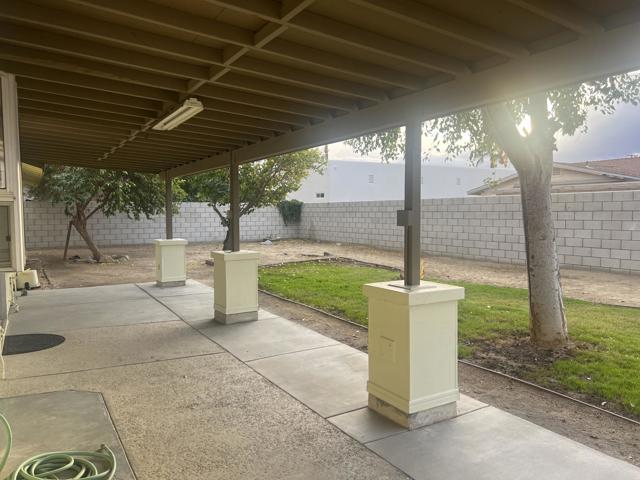 41745 Lima Hall Road, Bermuda Dunes CA: https://media.crmls.org/mediaz/a7042547-8a7f-4d6c-ac95-83c01ec260a3.jpg