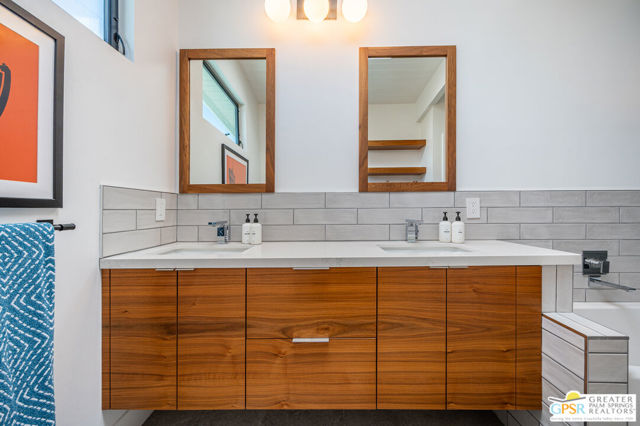 Image 33 of 64 For 2340 Duane Road