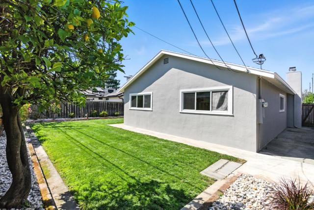 417 Hiller Street, Belmont CA: https://media.crmls.org/mediaz/a70554b1-5b3e-4116-b547-7d47fd2018a3.jpg