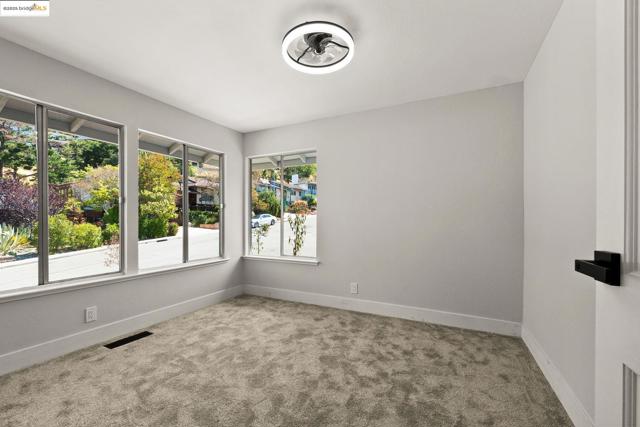 3459 Pinewood Dr, Hayward CA: https://media.crmls.org/mediaz/a706edd0-87b6-4447-8261-92554c54f5bd.jpg