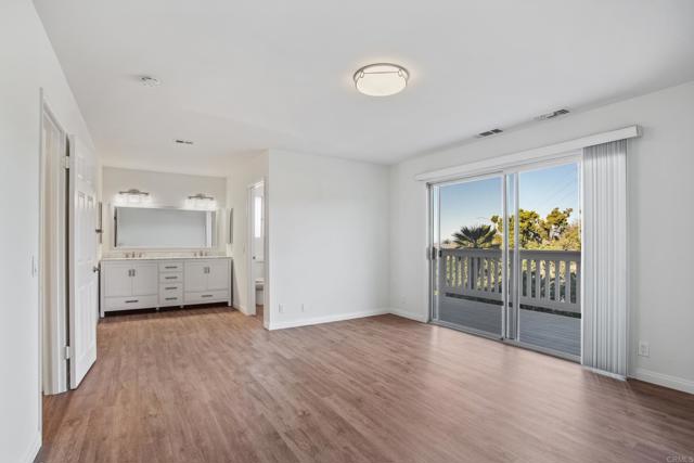 Detail Gallery Image 24 of 48 For 11000 Meadow Glen Way East, Escondido,  CA 92026 - 3 Beds | 2/1 Baths