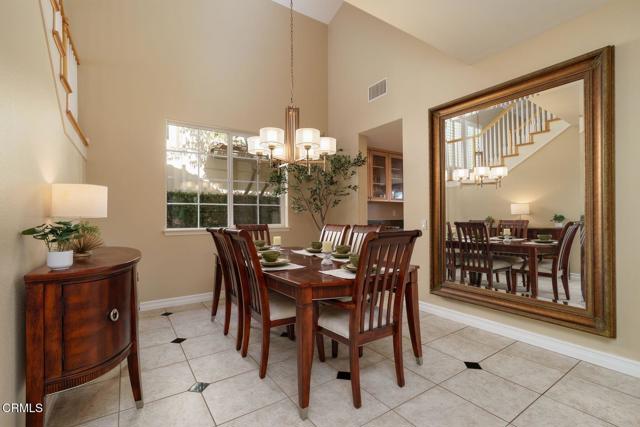 664 Corte Regalo, Camarillo CA: https://media.crmls.org/mediaz/a707601a-306e-4121-bfa0-15a599e9860e.jpg