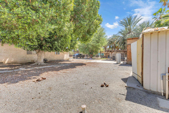 50351 Monroe Street, Indio CA: https://media.crmls.org/mediaz/a70771b2-af25-4581-9a56-141504e4aaa5.jpg