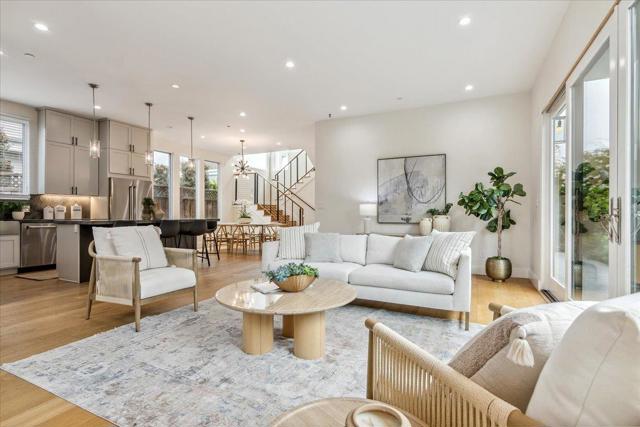 910 Cedar Street, Berkeley CA: https://media.crmls.org/mediaz/a70773be-ec40-41c0-9644-a62bc8864cf1.jpg
