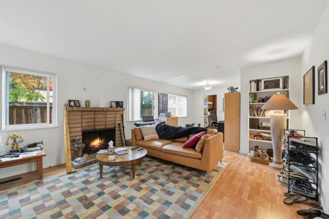 1349 Coniston Court, San Jose CA: https://media.crmls.org/mediaz/a7092d5b-03e7-4f0d-88bf-0a6d6b22e1a9.jpg