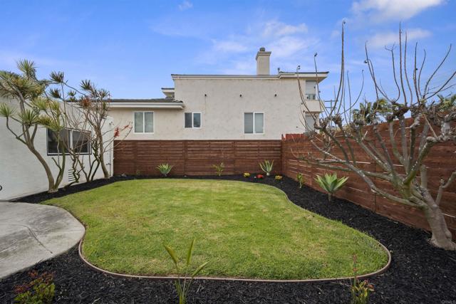 3710 Milan Street, Point Loma CA: https://media.crmls.org/mediaz/a709f235-1973-4251-82e0-d8224b1dd064.jpg